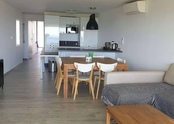 Premiere Ligne Au Couchant T3 Pour 6 Personnes N112 La Grande-Motte